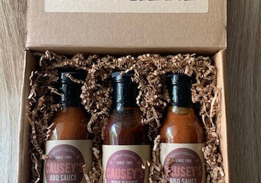 custom text to personalize bbq sauce gift set